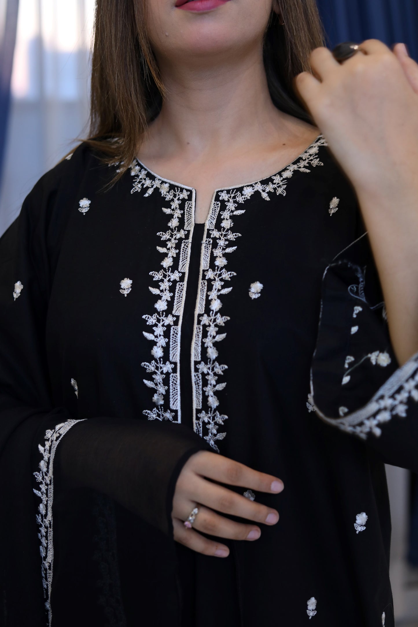3 Piece - EMBROIDERED LAWN SUIT Black