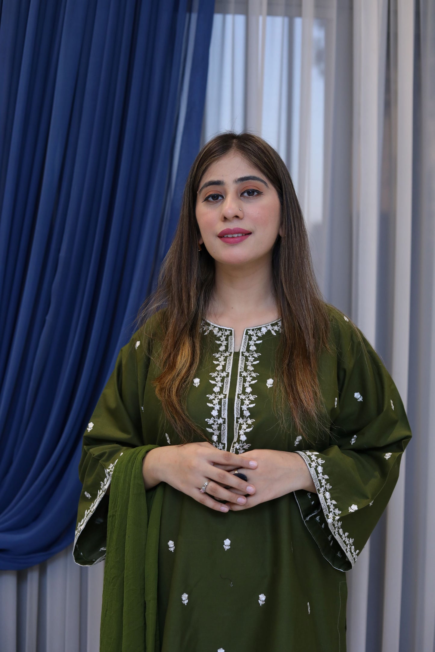 3 Piece - EMBROIDERED LAWN SUIT GREEN